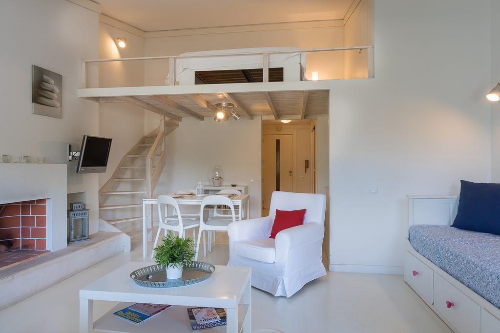 Bmyguest - Quinta Do Lago Mezzanine Apartment アルマンシル エクステリア 写真