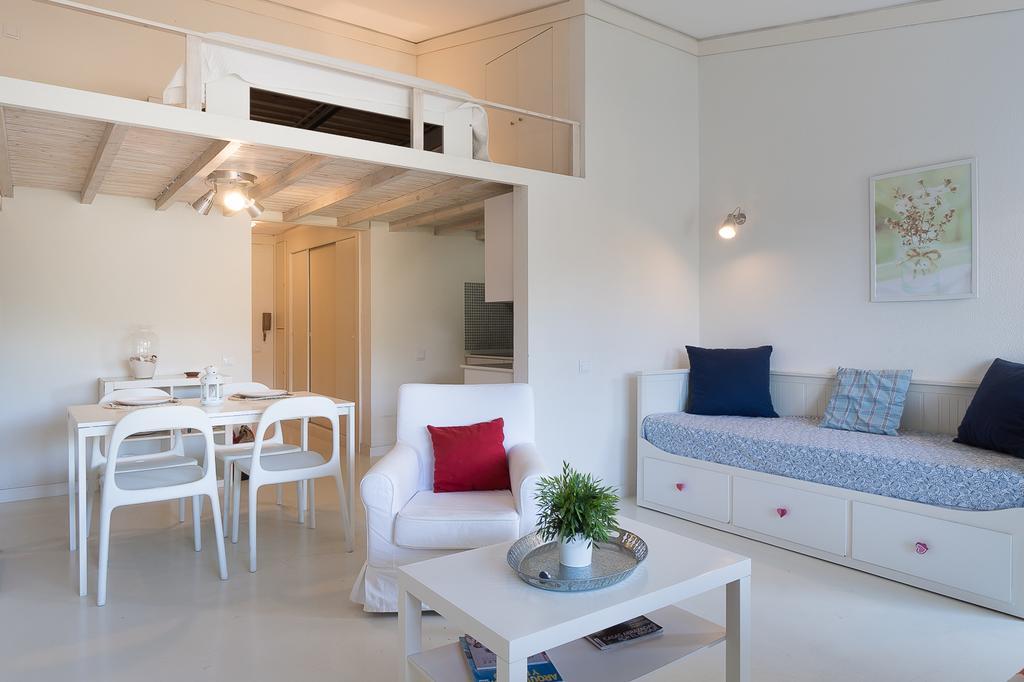 Bmyguest - Quinta Do Lago Mezzanine Apartment アルマンシル エクステリア 写真
